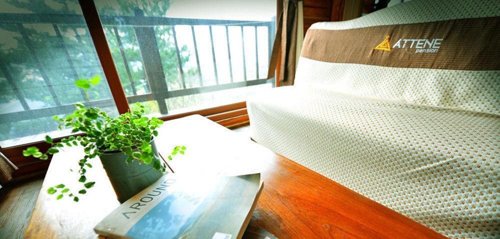 Attene Pension Jeju Ngoại thất bức ảnh